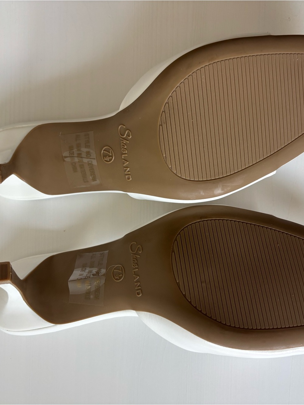 Never worn White Slide kitten Sandals for Women - Picture 2 of 3